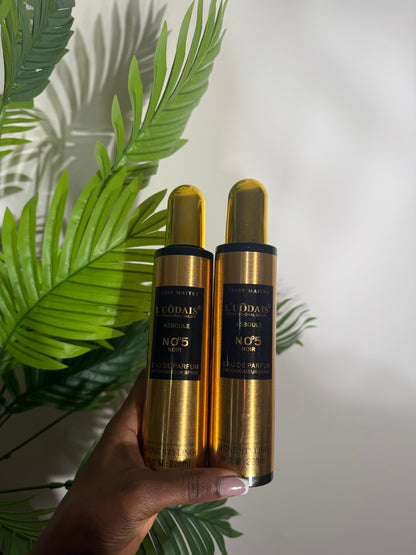 L'ÚODAIS No.5 Shine Styling Hair Serum – 220ml, Anti-Frizz & Smooth Finish